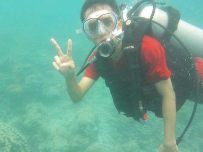 Miracle is another name from hard work  
young_boy_F&B_Service_Enhaii_Bandung