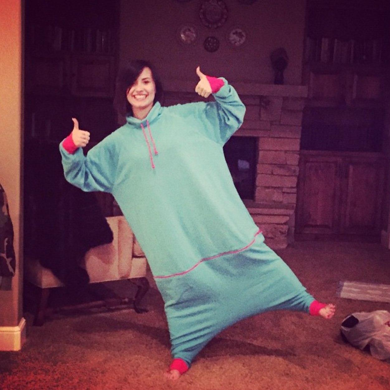 Demi Lovato is the reason that makes me smile.