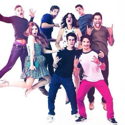 freefollow!!!! follow @maesenalana