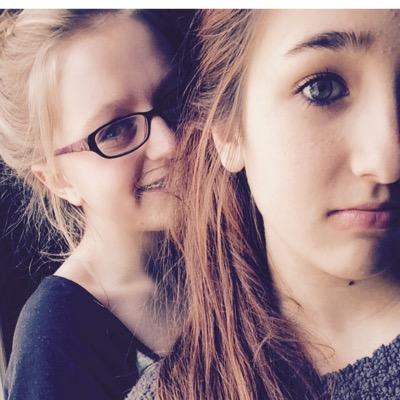 samandlindsey1's profile picture. 