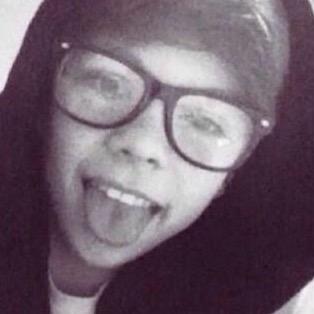 15 year old from belfast, ireland trying to make it in the music industry, he's going to be huge
