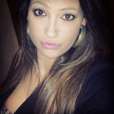 Aprendí a caminar con pasos de odio y huellas de tristeza y entendí que en la vida o eres depredador o te conviertes en presa !!