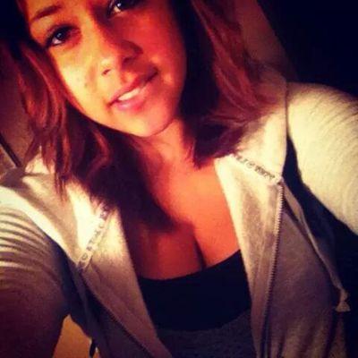 SandraShanklin's profile picture. Me myself and I (: Everyone's fake af and I trust no mf that stand before me!