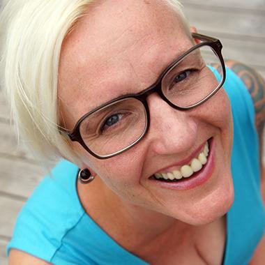 Changing the conversation around #birth. Supporting #moms globally.#Doula CD(DONA),#pregnancy and #parenting coach, #blogger, #podcaster, #Hypnobirthing #Sweden