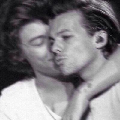 humidlou's profile picture. the ship is lost without its compass