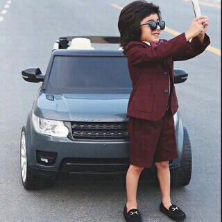 AlmaziniS's profile picture. 