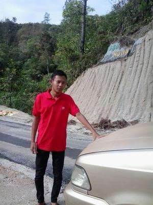 dollyroviando's profile picture. BELOM MATI BELOM JERO