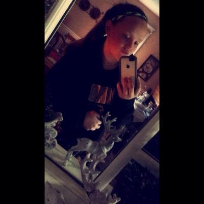 DylanDauzat_yas's profile picture. Live fast die young.