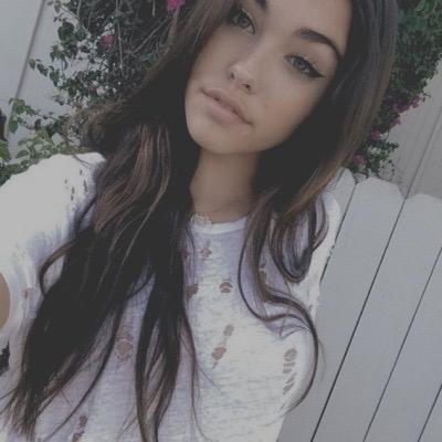 hi! follow this account: @biebsftcxceres (she fback)