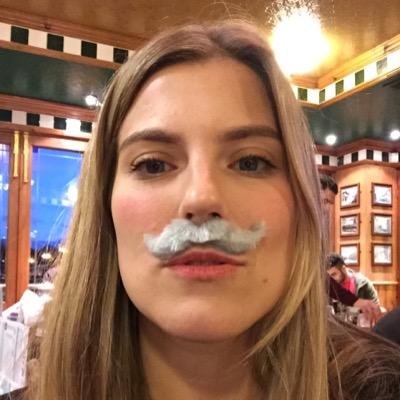 lizlizzy389's profile picture. 