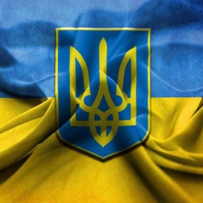 Безпартійний.  Українець