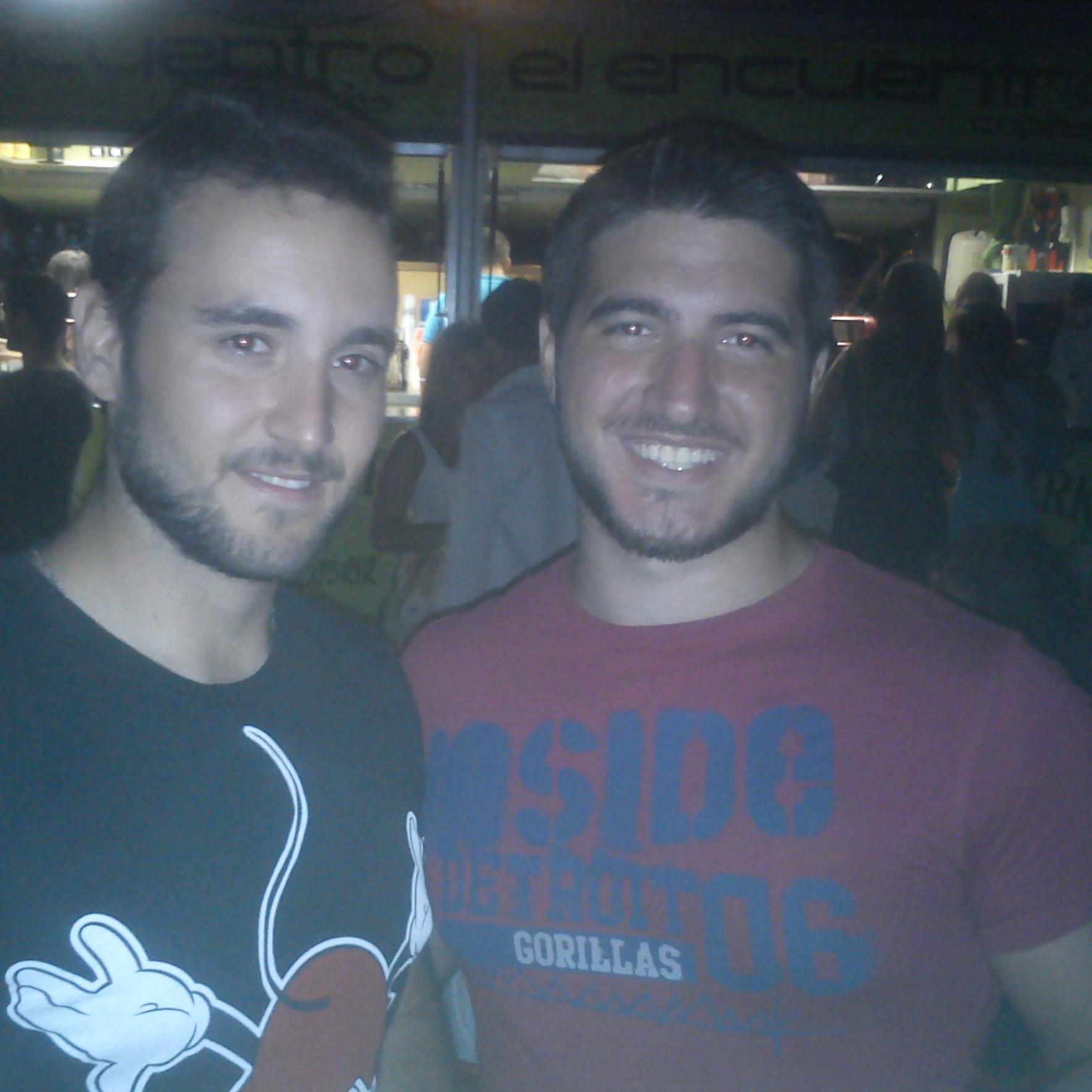 Graduado en Ingeniería Informática por la UCO. Jugador de Rugby en el Mezquita. Amante del deporte, la lectura y la música.
