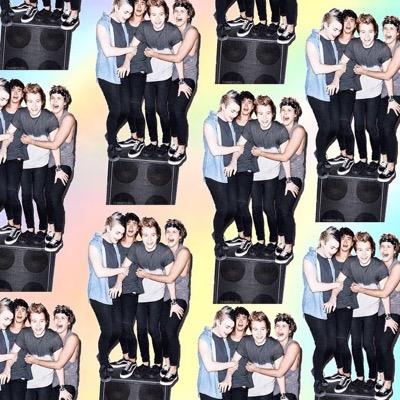 this is a free follow my accounts i do dms to some ppl i have access to @mycinnamonluke @_mgcftlrh @Hoodgirlsos