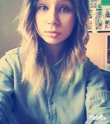 Im Justyna. Im Belieber.I have 15 years . I love Justin Bieber *-* Im crazy ,very funny and Iove life *-* POLAND ^-^