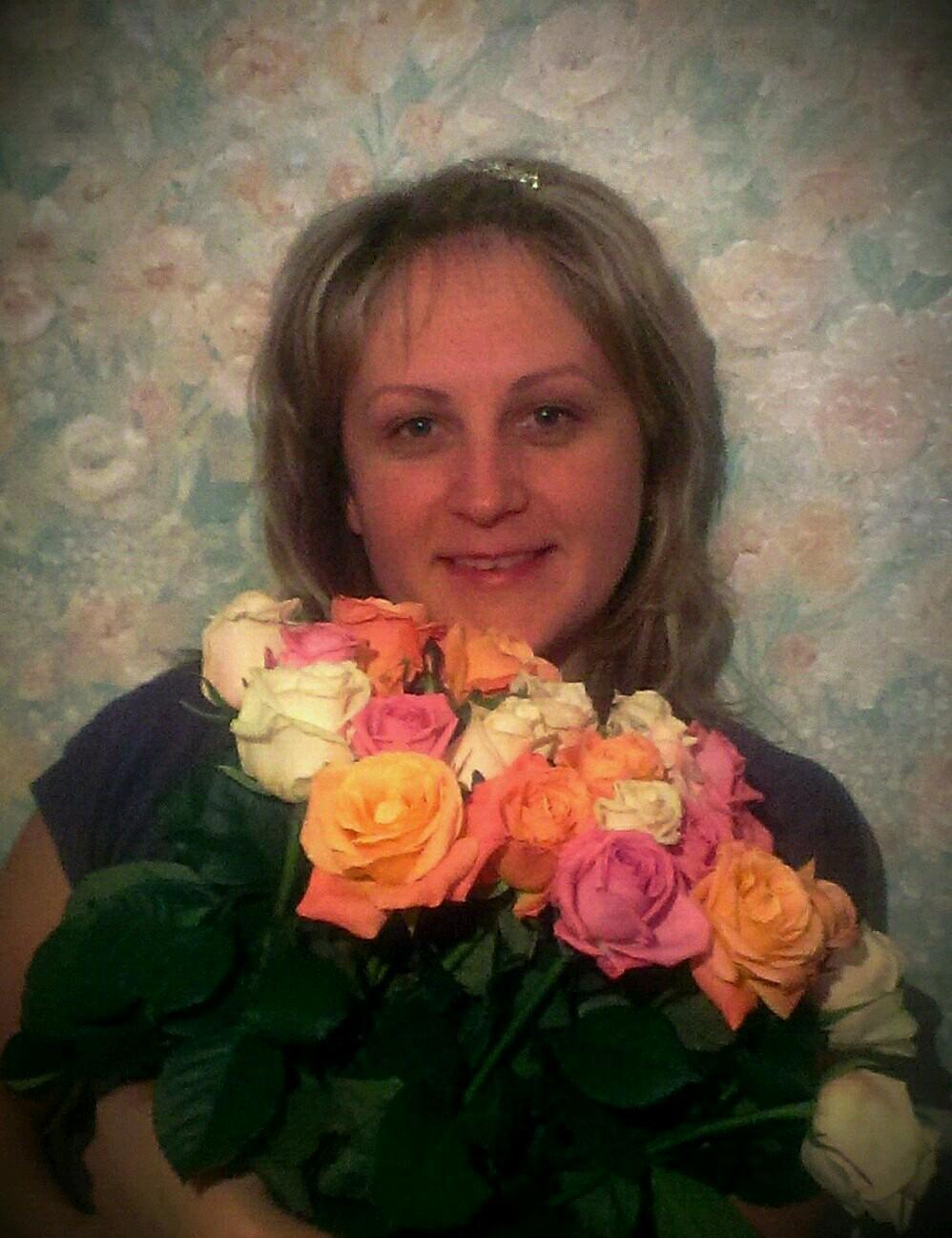 irinka8513's profile picture. 