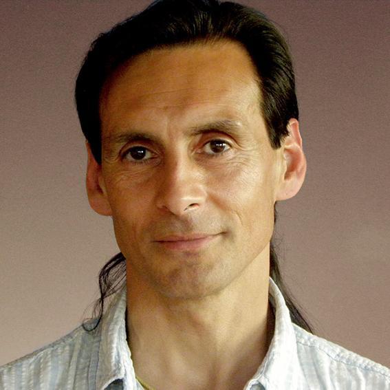 Ciruelo Cabralさんのプロフィール画像
