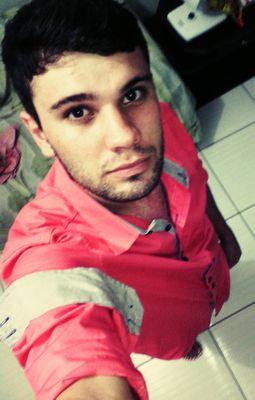 Sou o dono do Canal Kabaça, https://t.co/76Ie7jIRY1, temos pouco tempo de YouTube e estamos em busca de crescimento.