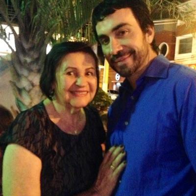 De todos os direitos de uma mulher, o maior é ser mãe. Tenho quatro filhos muito amados ♥ Católica.♥ a CN. Acompanho PE. Fabio de Melo.