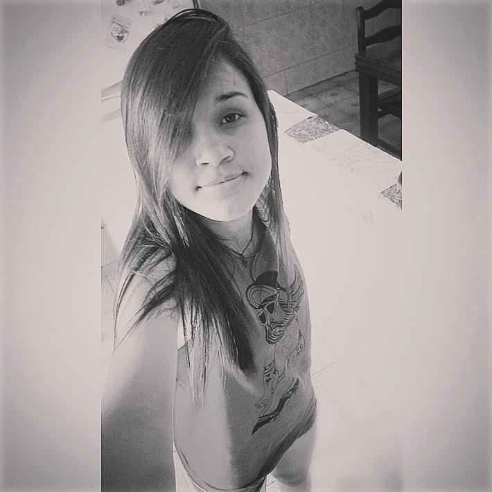 Que toda negatividade a nós destinada retorne em forma de amor.