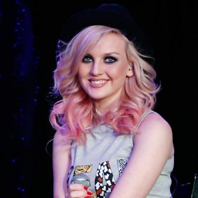 follow @lwtbutton + @lmjbliss + @uanjesy