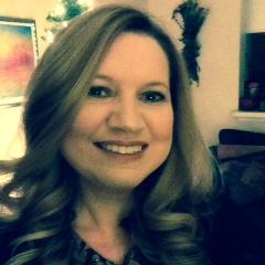 Lover of books, cats, and cupcakes. Digital learning coach by day, writer by night.