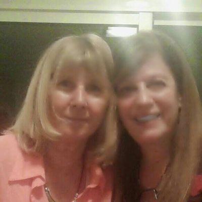 adrianarapetti's profile picture. 