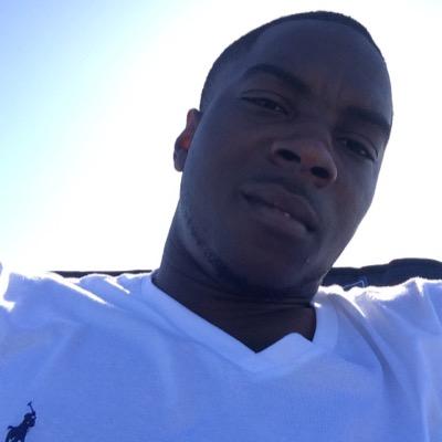 bucketnakedent's profile image