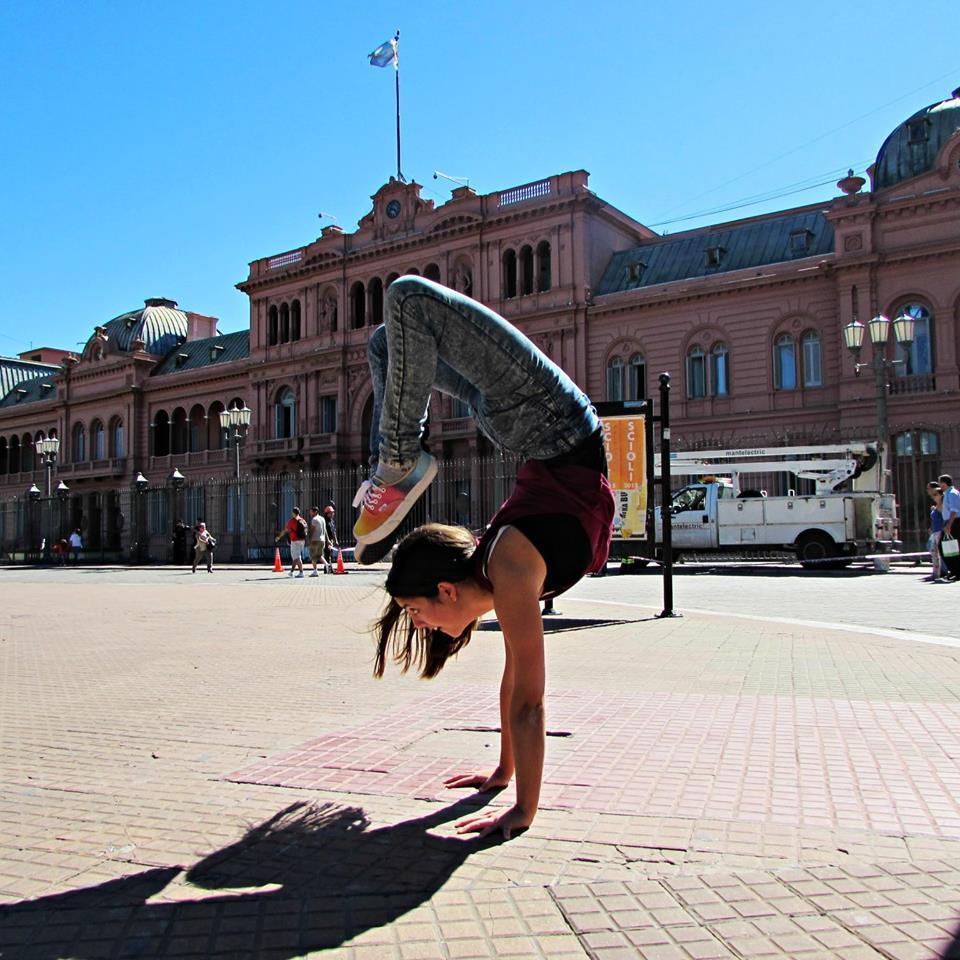 Seguime y te sigo-   http://t.co/Kiprab3FII. ♥♥♥SELE TE AMO SOS LO MEJOR QUE ME PASO♥♥♥