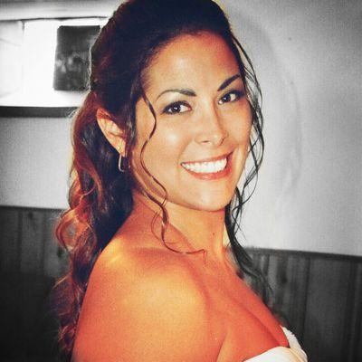 christina_wands's profile picture. 