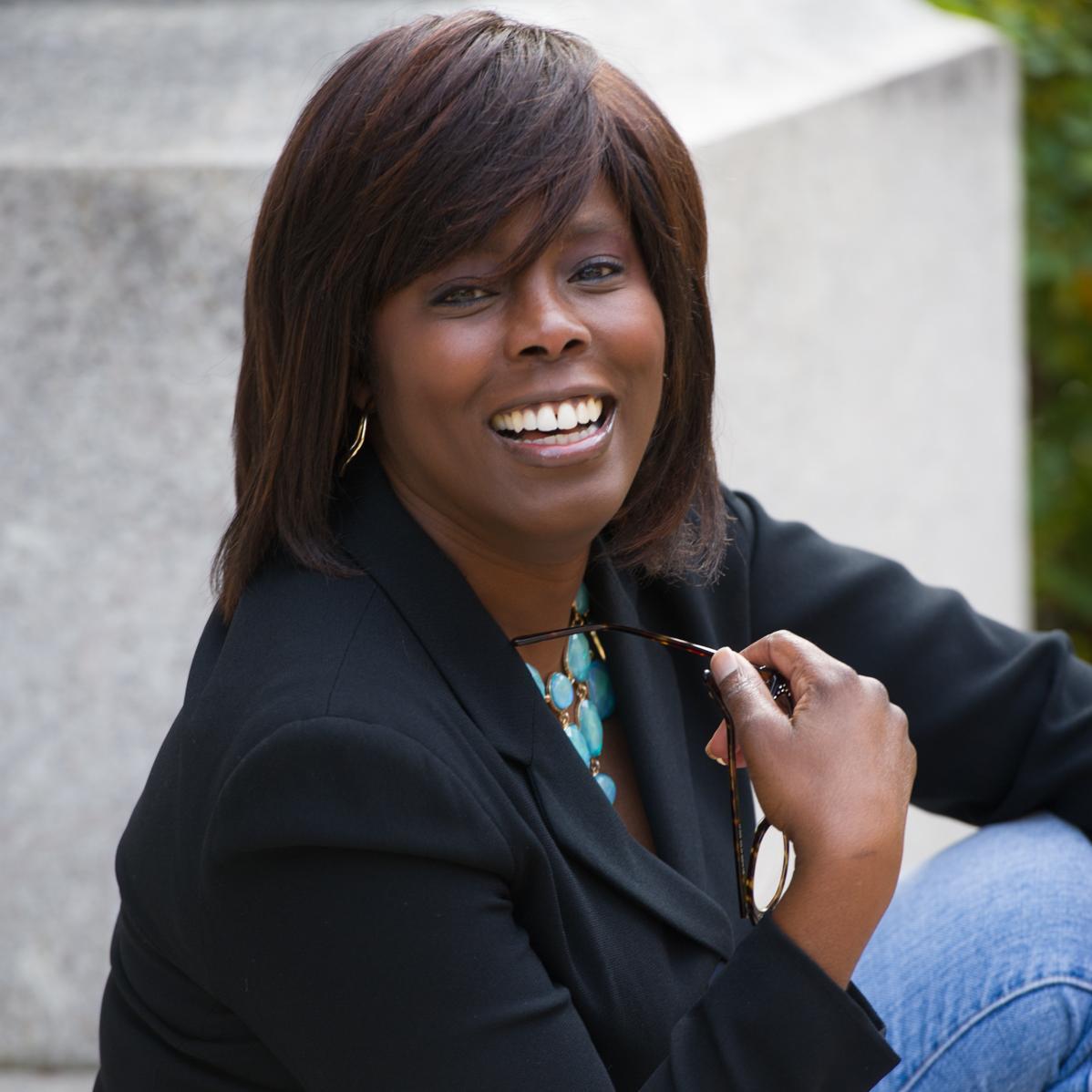 Solopreneur | Executive Coach | Speaker | Writer