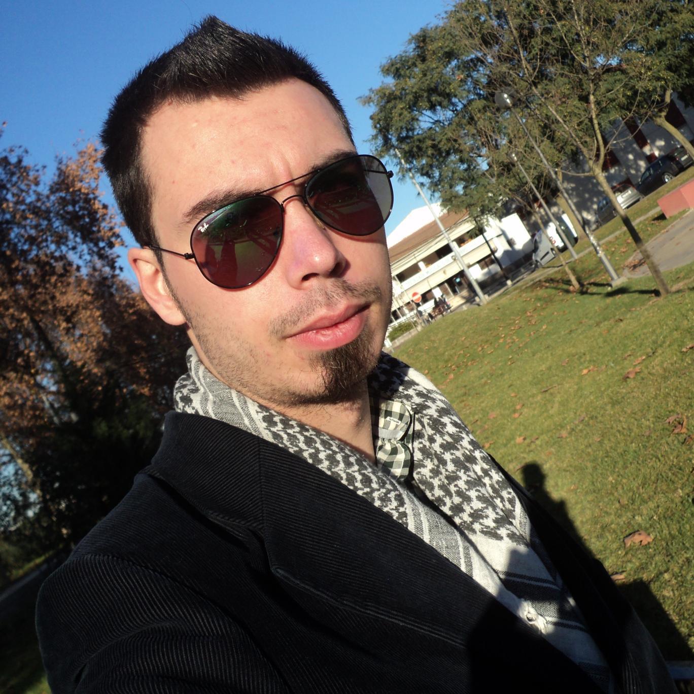 Pedroslb195555's profile picture. 