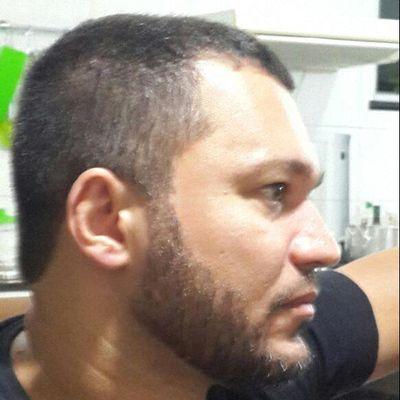 praticante de artes marciais e amante dos esportes