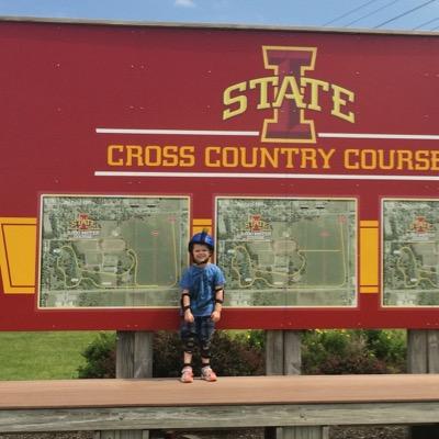 Single Father to a Teenager, IT Professional, ISU fan.