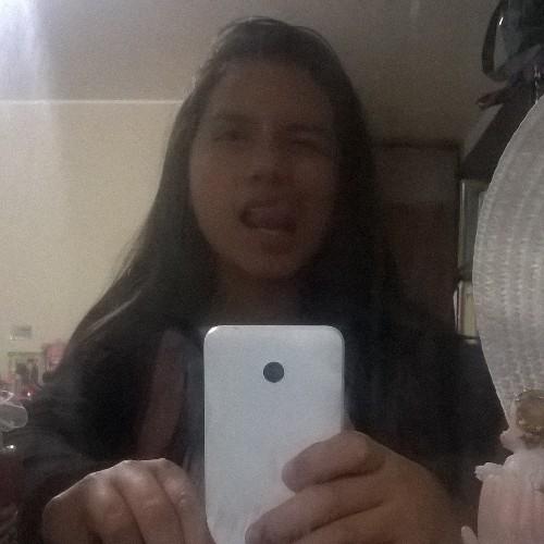 Soy una chica súper feliz !!  los quiero❤