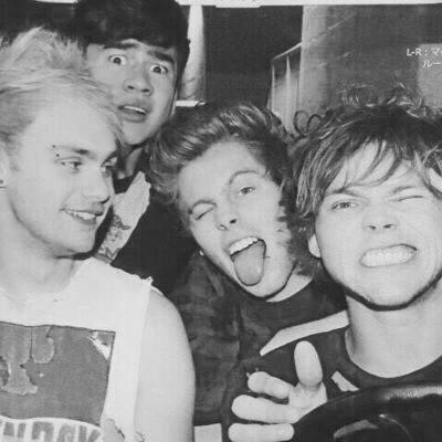 ♡Kelsie, Kylee & Mikayla♡ Updating you on the latest 5SOS News! access to band/4