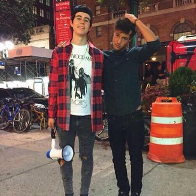 go follow @dallasnegao bc he does dms to 11/12 everyday. turn on his notifications or u will miss it