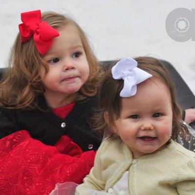 single mom of two beautifull lil girls like hunting fishing snowboardin n anything outdoorsy stuff