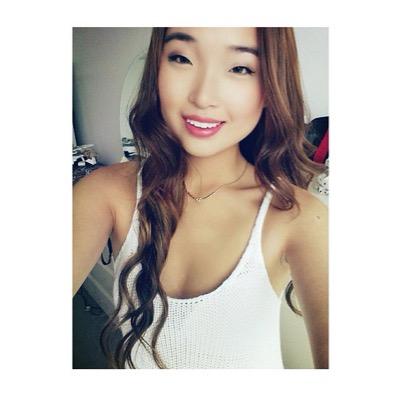 is_a_bellys's profile picture. I want all of you.