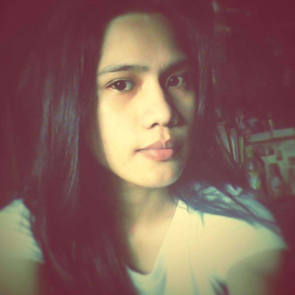 ^Simple girl.Who trust in god faithfully^. :)