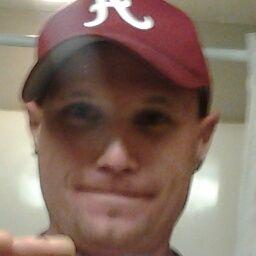 e114917f47354b4's profile picture. 
