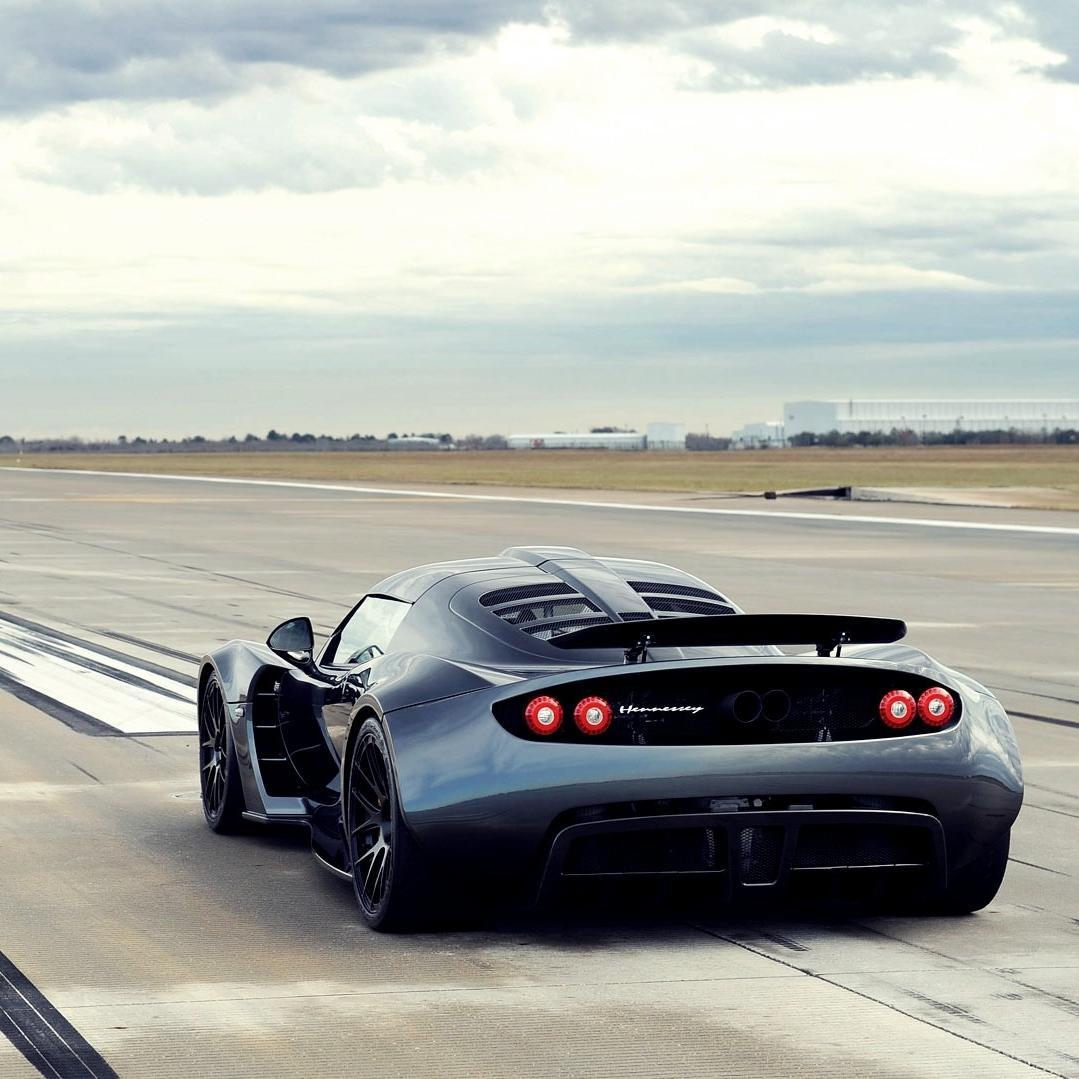 Strictly Sweet Cars