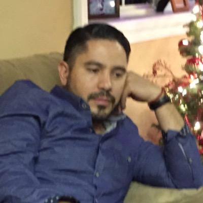 omaro01's profile picture. 