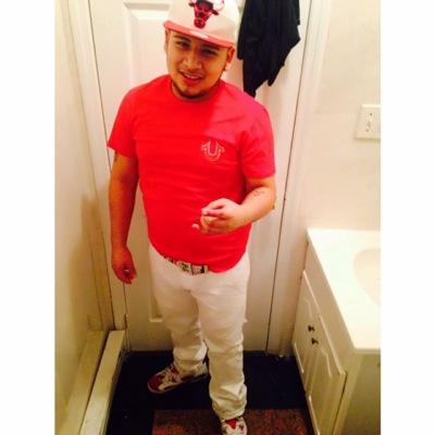 Follow me on IG- the_real_ale_ Kik - prettyboyale200
fre the block asap 
free chicho 
free mel
