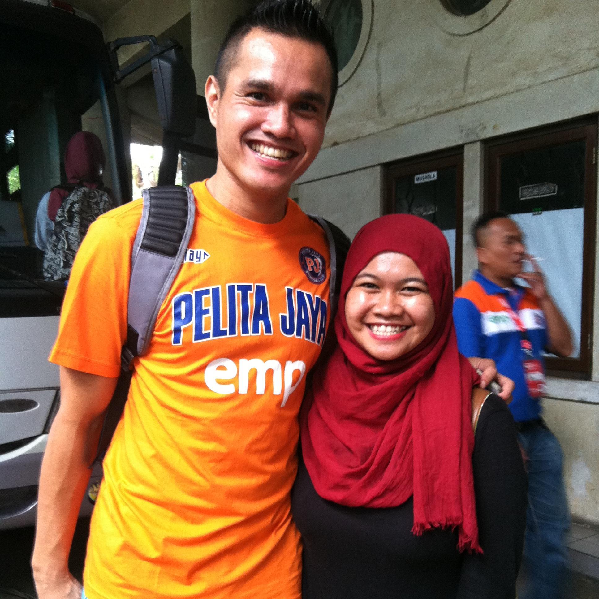 #8..mamah ideh ❤..Pendidikan Luar Sekolah '09.. Maniak syekali  @FaisalJAchmad5 \m/