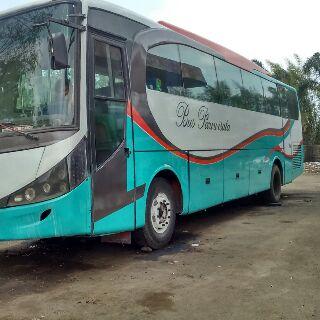 Menyewakan bus pariwisata murah 27 seat,29 seat, 43 seat + toilet, 48 seat, dan 59 seat, DISKON HINGGA 20%| CP :081398117366,087877185500 (ANA)BB : 22FF711A