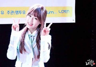 Lovelyz Leader , 1992® , All Woolim Ent.