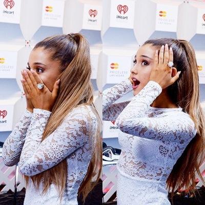 @arianagrande's ouftits