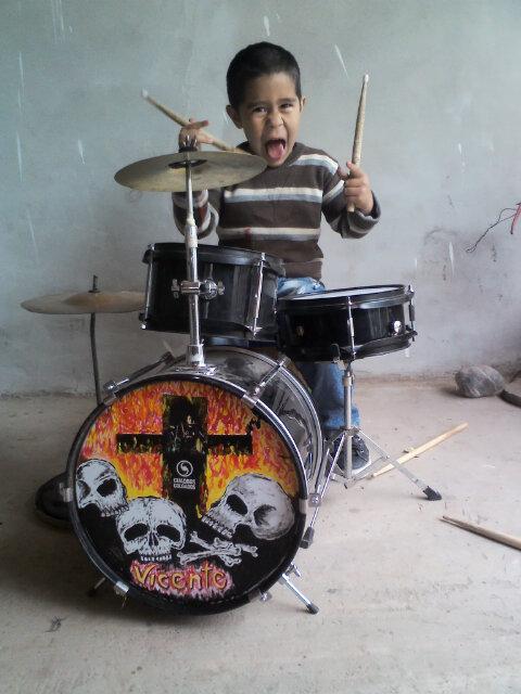 dream_55134's profile picture. Amante del Jazz,Blues,Rock Heavy.PINK FLOYD mi segunda madre.Me mantiene de pie DREAM THEATER.