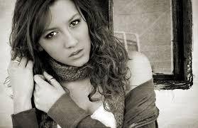 el amor no se encuentra cuando se conoceea la perfona perfecta, sino cunando la imperfecta parece perfecta