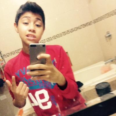 OscarMtzZarate's profile picture. 